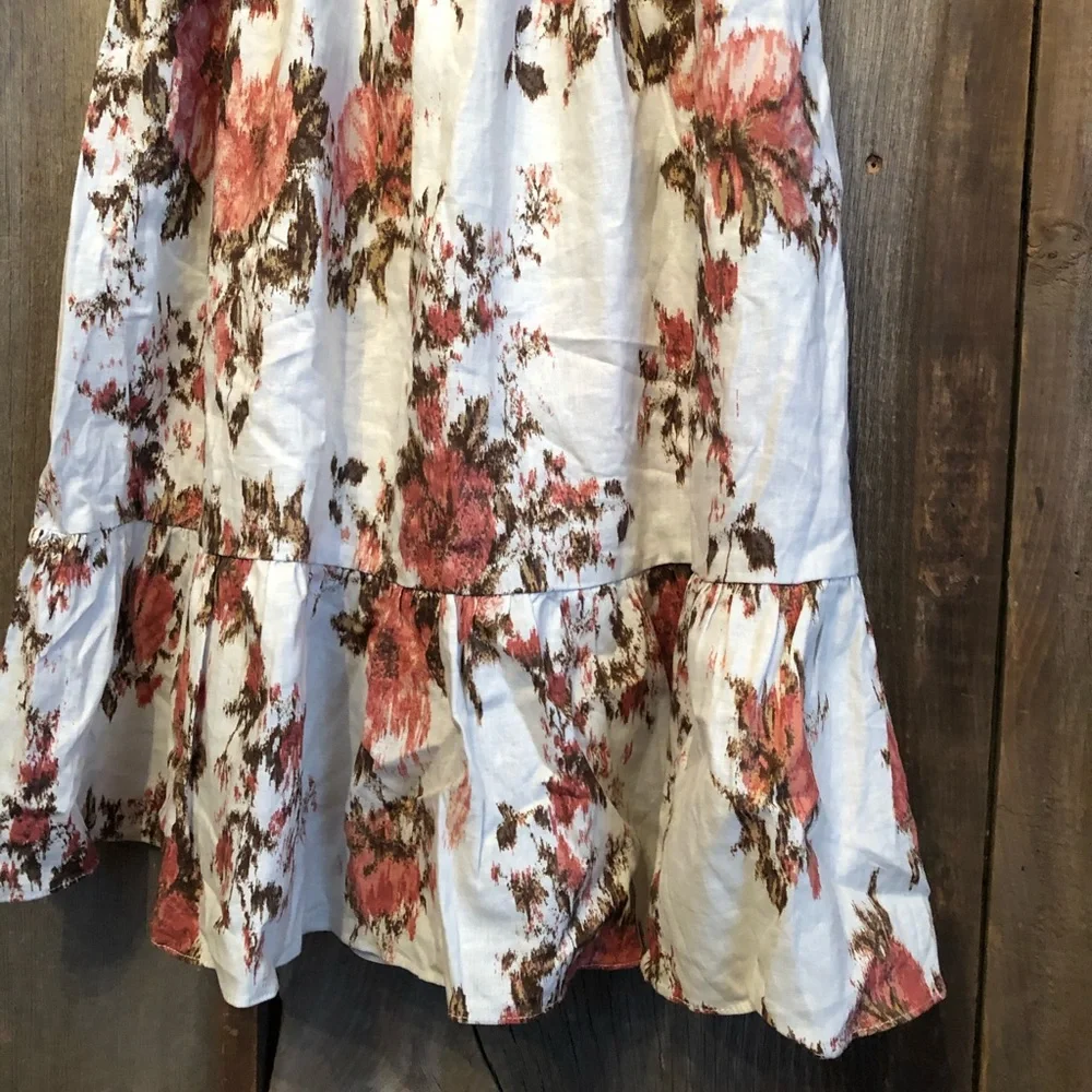Olivaceous Floral Mini Dress in Cream Size Small Women’s